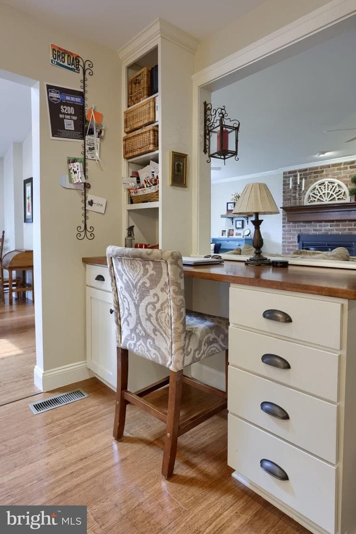 110 Park Place photo 31