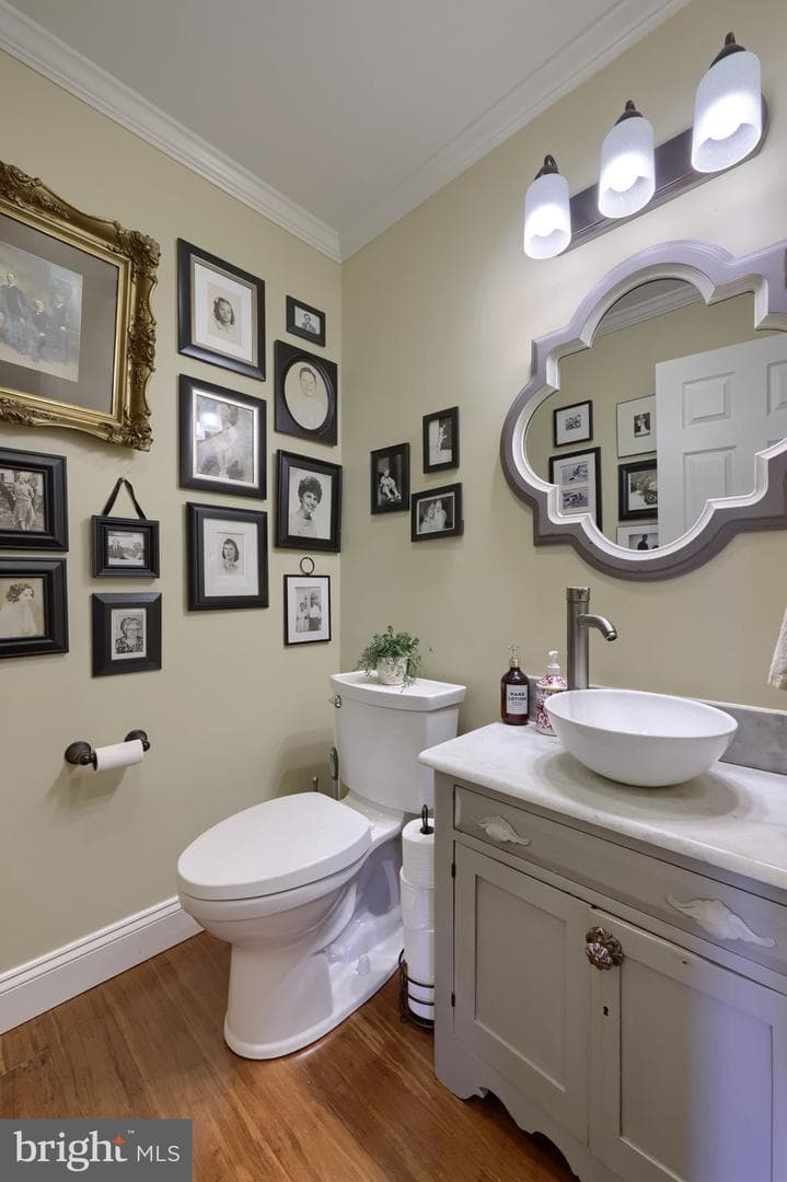 110 Park Place photo 32