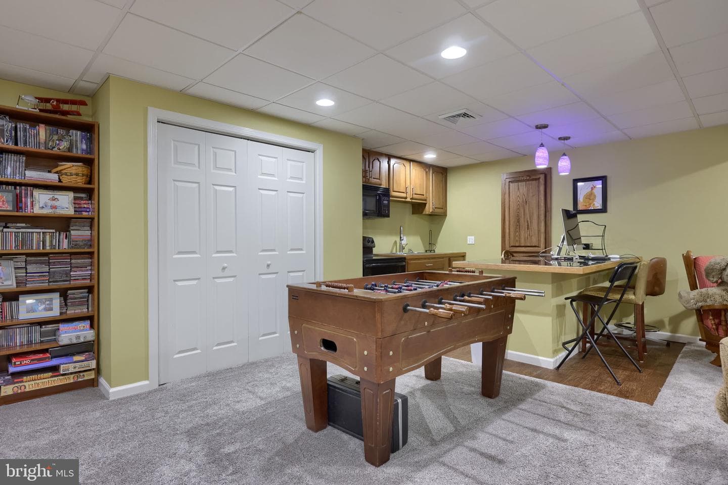 110 Park Place photo 35
