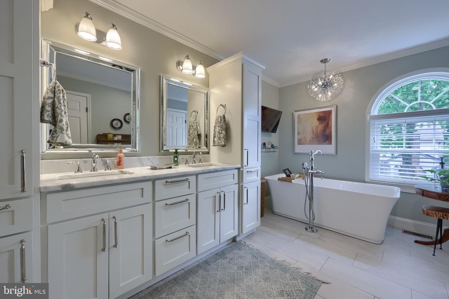 110 Park Place photo 46