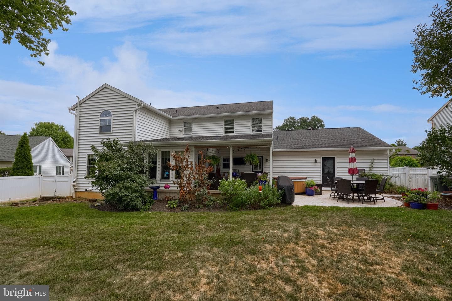 110 Park Place photo 63