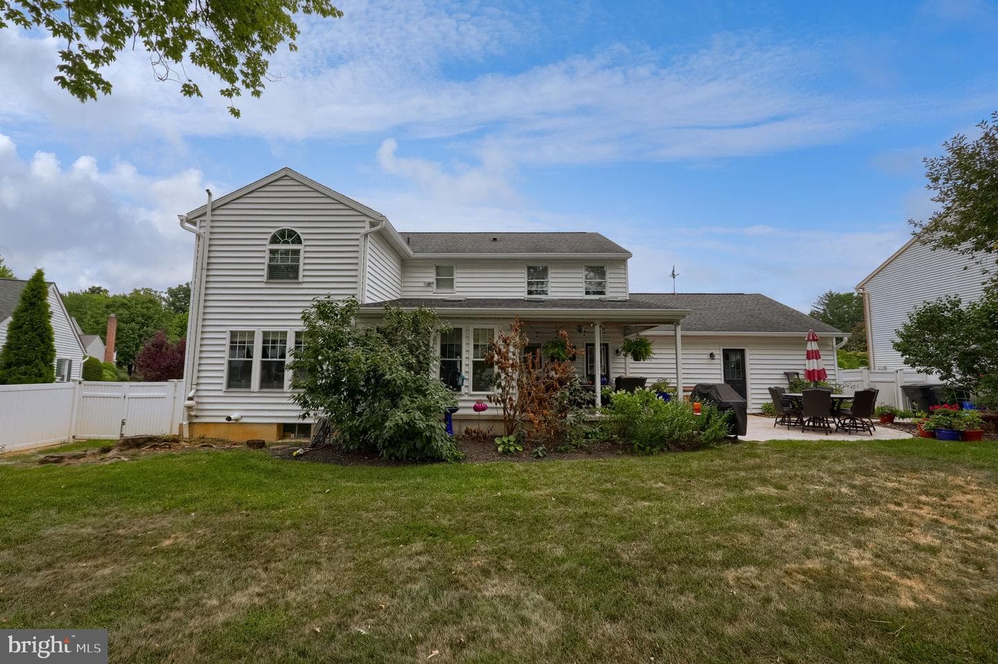 110 Park Place photo 64