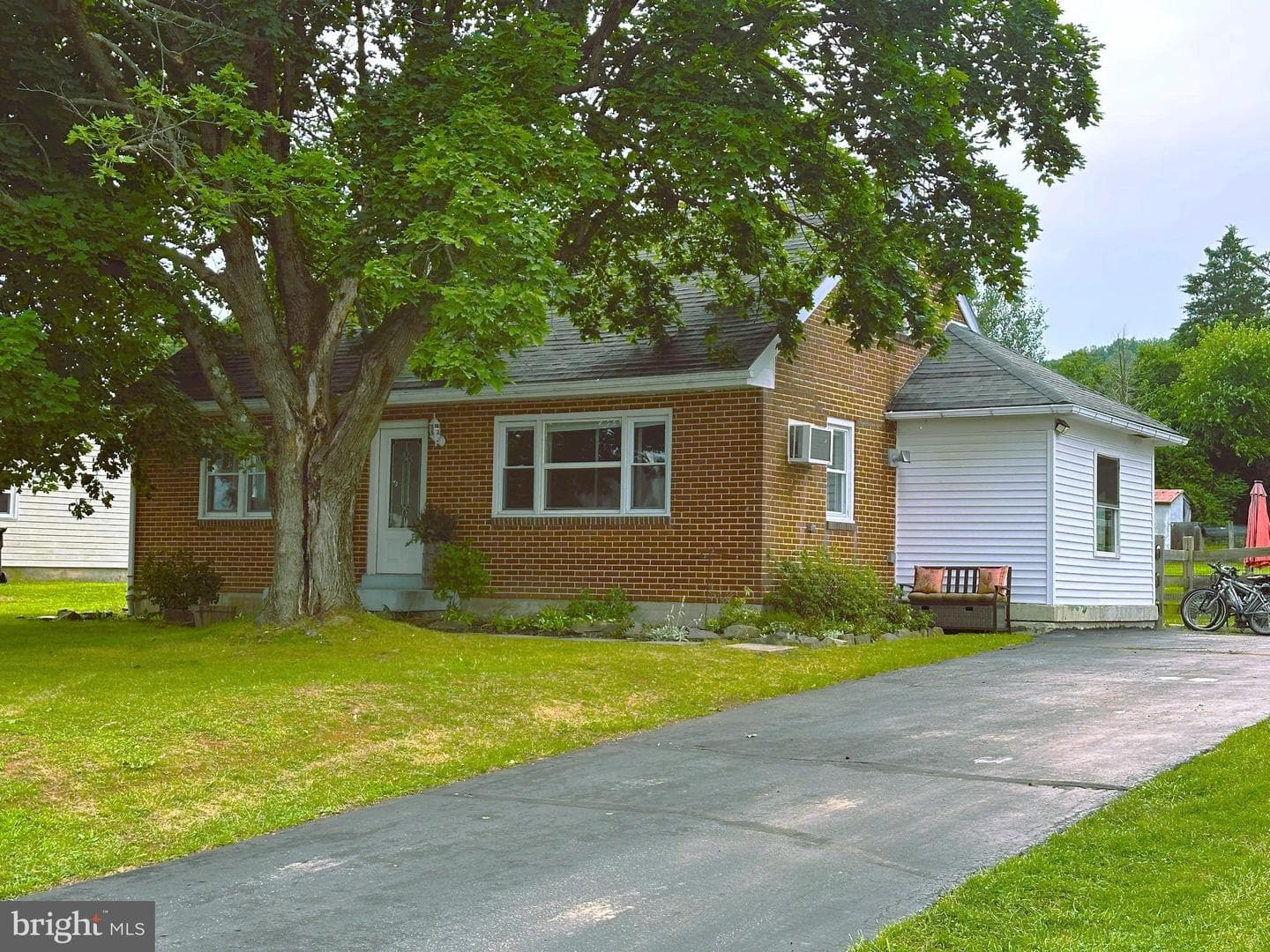 639 Chestnut Street photo 3