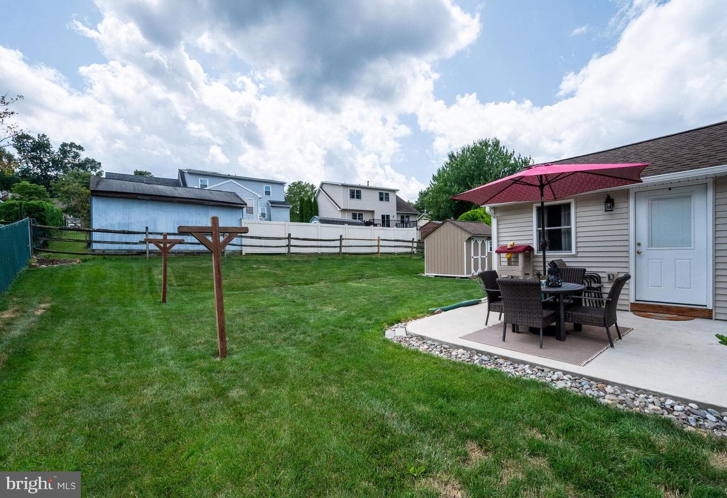 128 Hill Road photo 35
