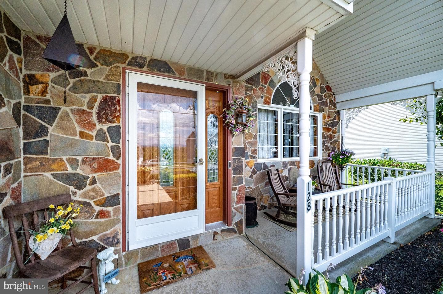 128 Hill Road photo 7