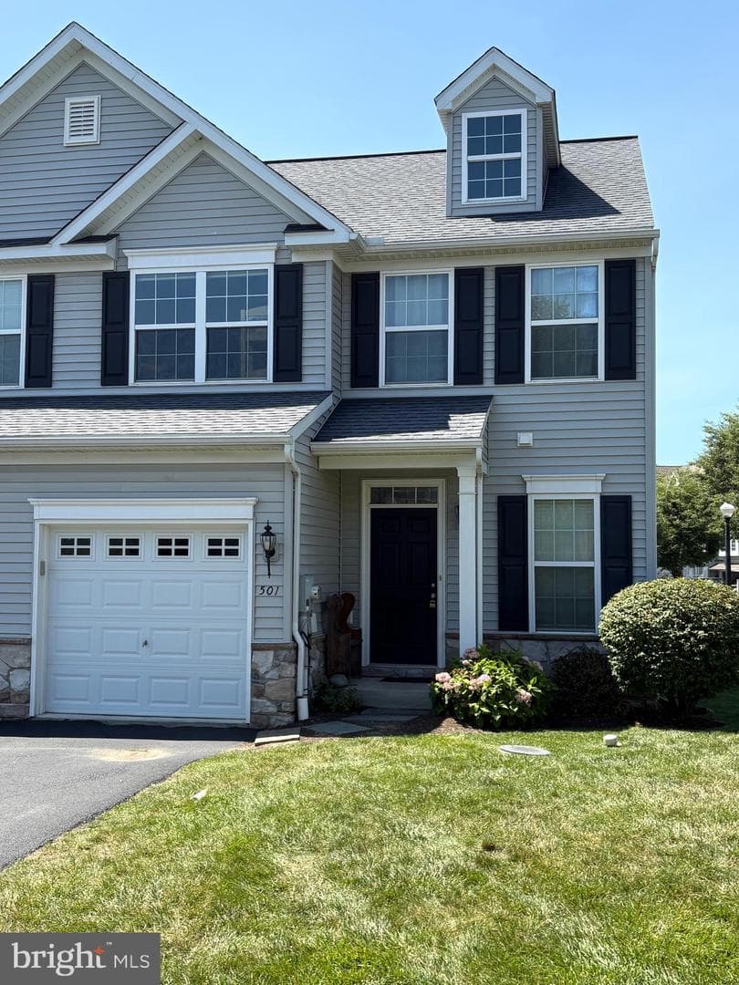 501 Heather Way, Morgantown