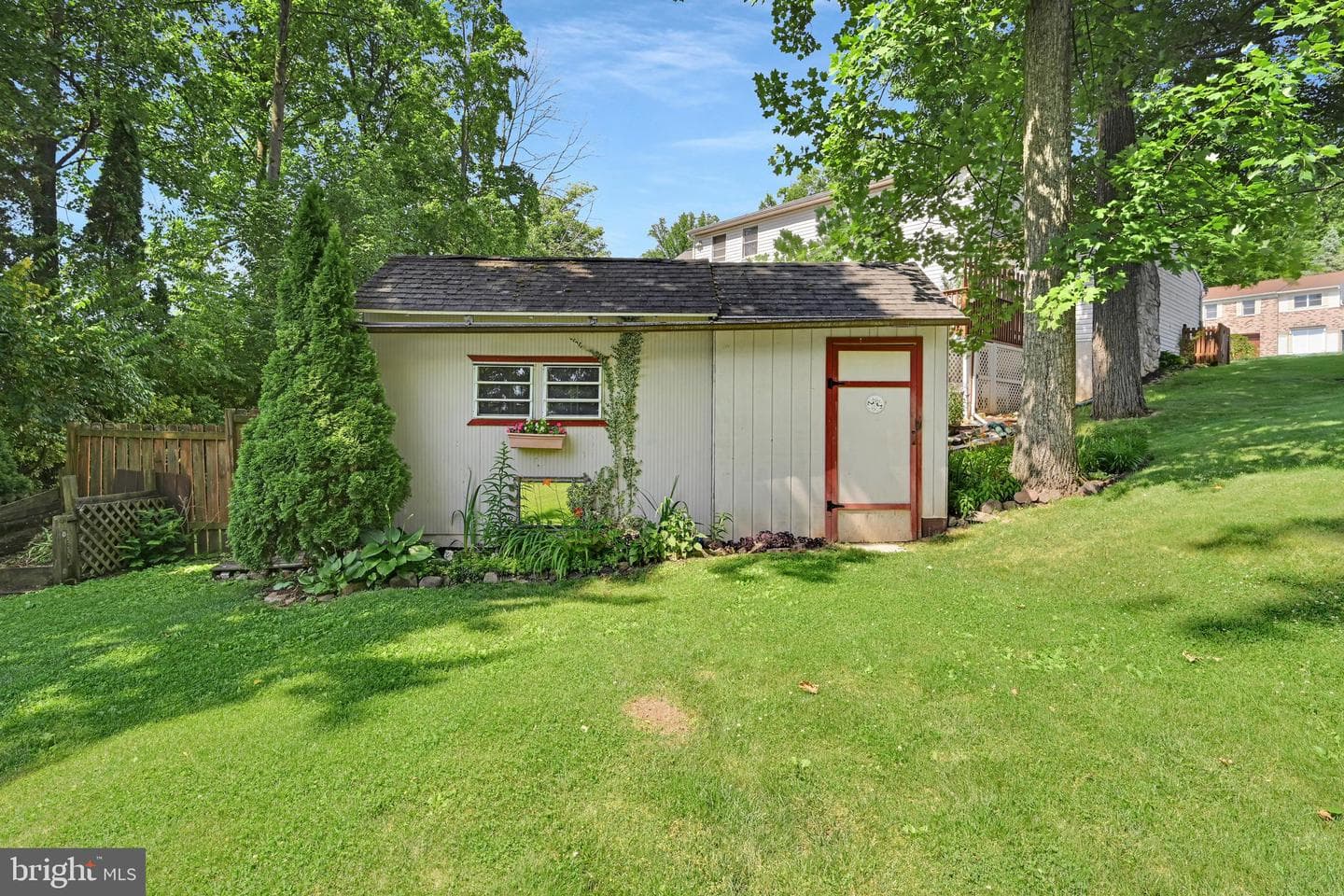 4508 Edgewood Drive photo 13