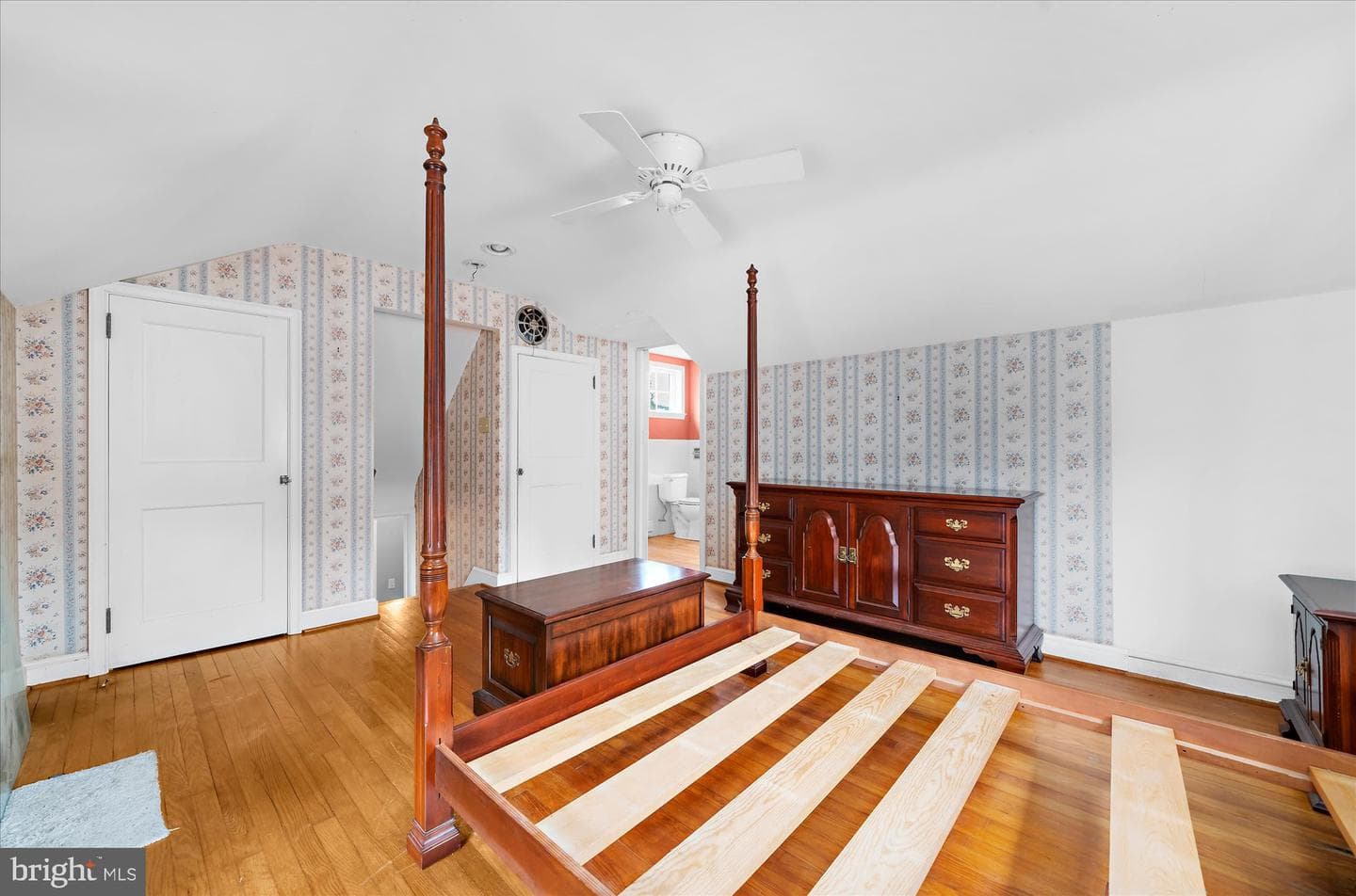 2709 Hollywood Court photo 18
