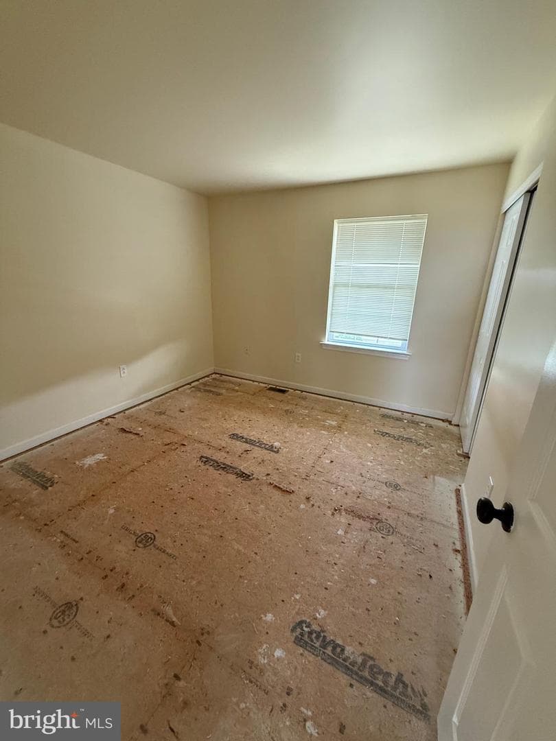 215 N Sandy Lane photo 18
