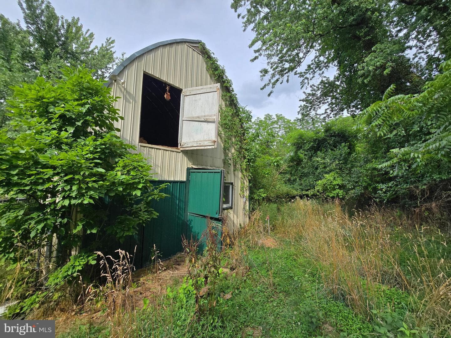 1021 Possum Lane photo 3