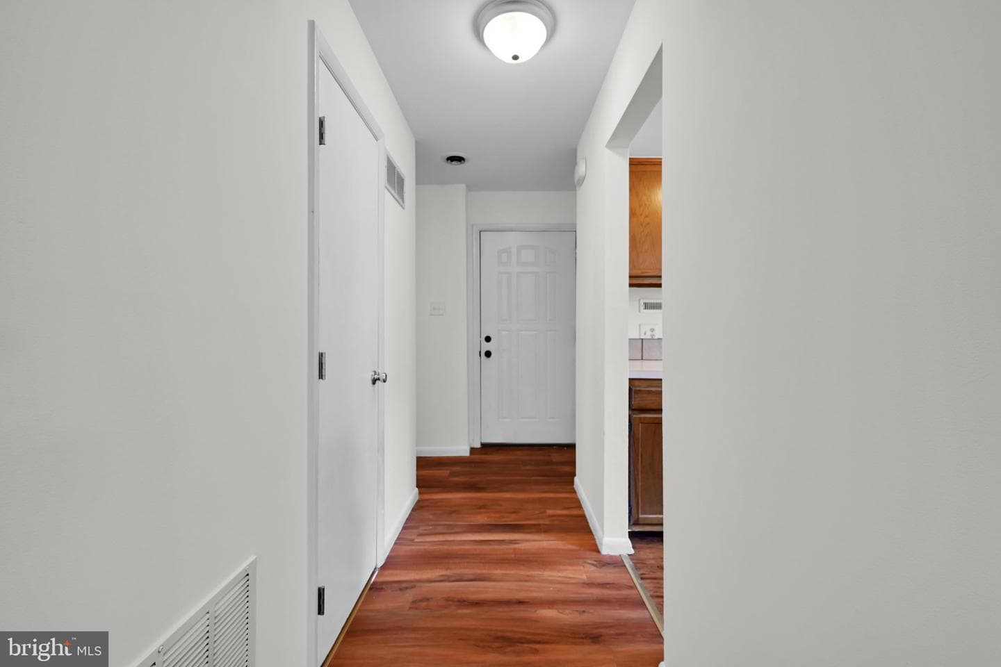 46 Holly Drive photo 3