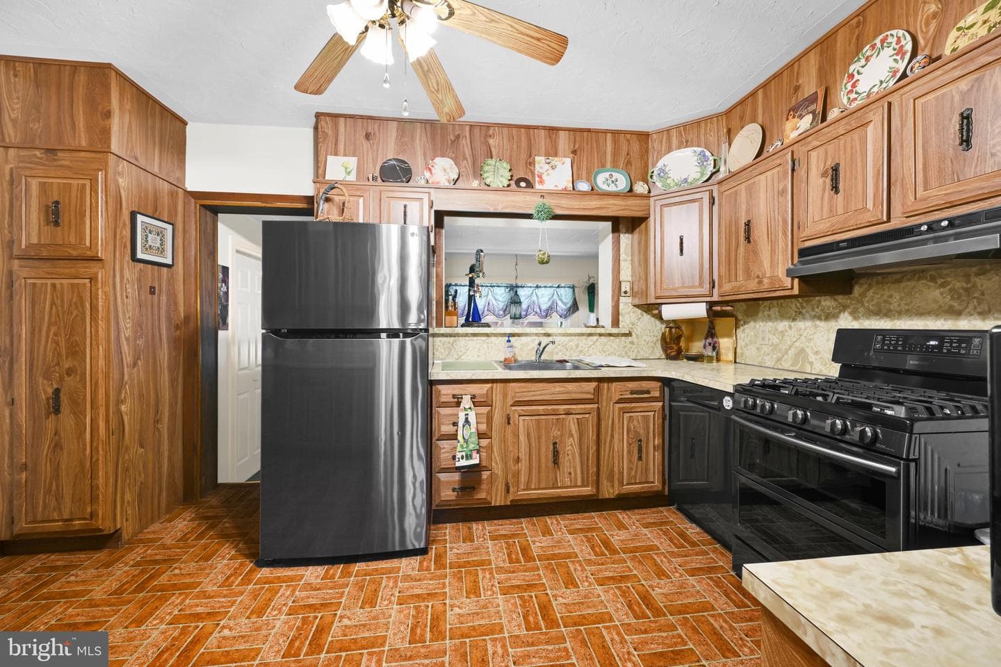 1629 New Holland Road photo 10