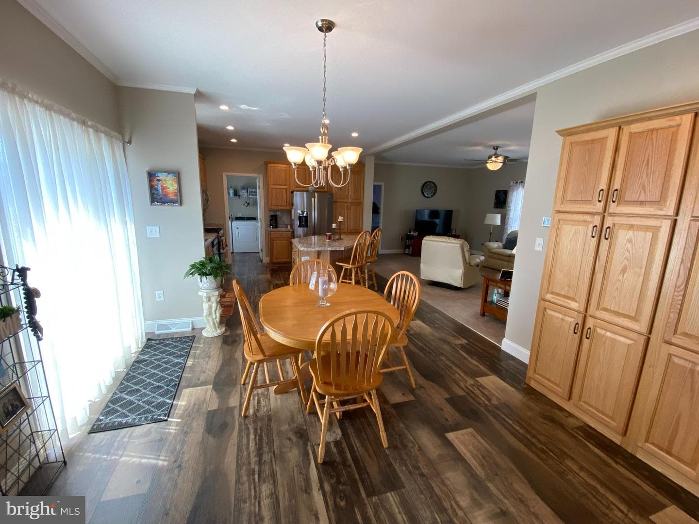 47 Daphne Court photo 4