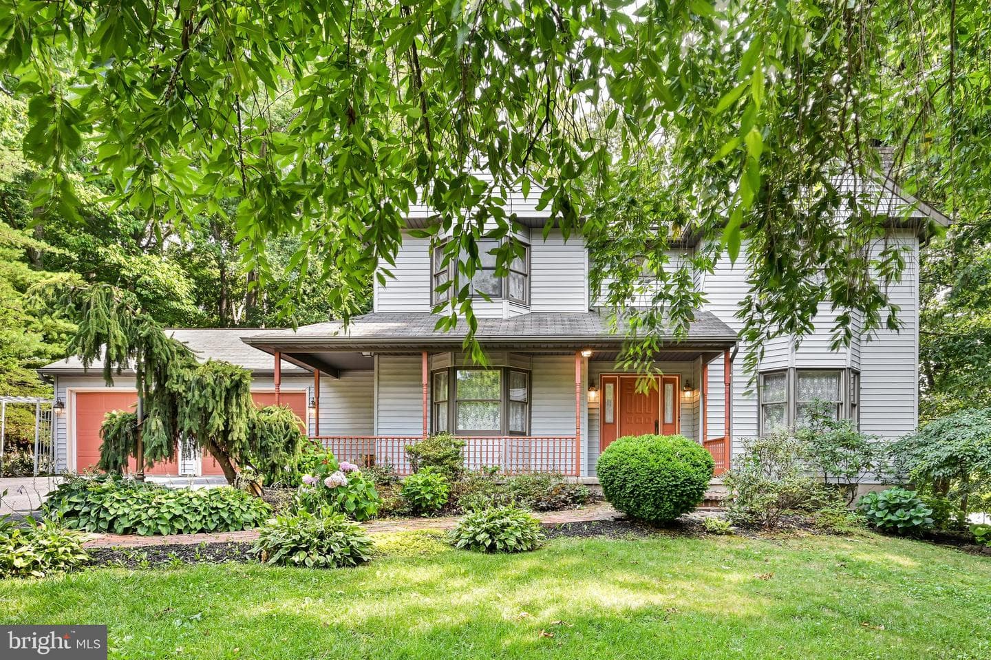 5057 Valley View Road photo 3