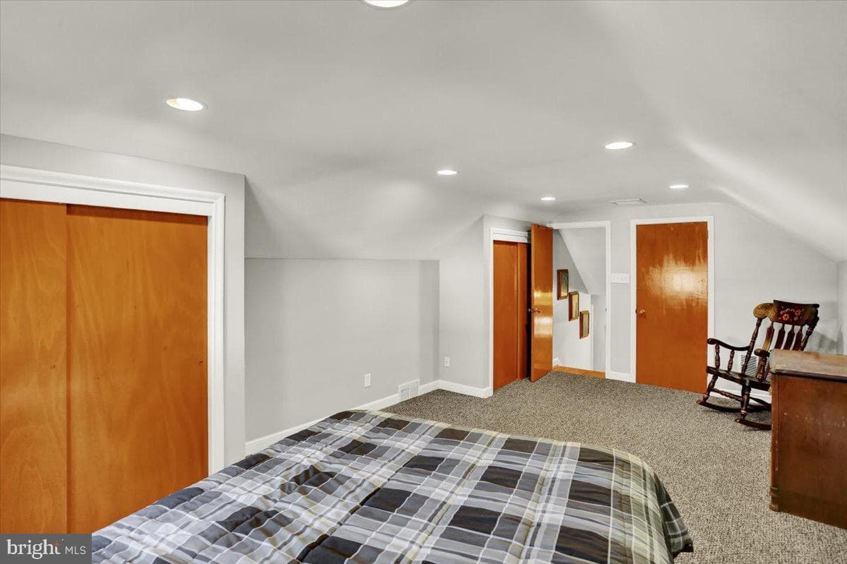 805 Jerome Place photo 26