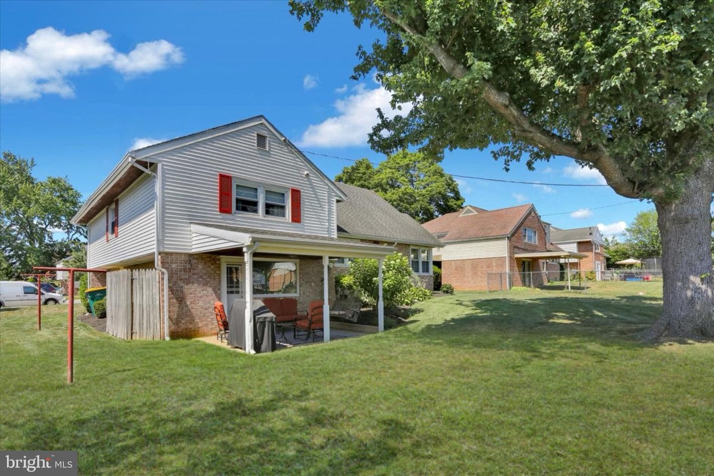 805 Jerome Place photo 29