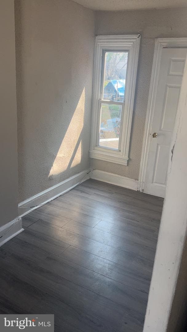 115 Moss Street photo 12