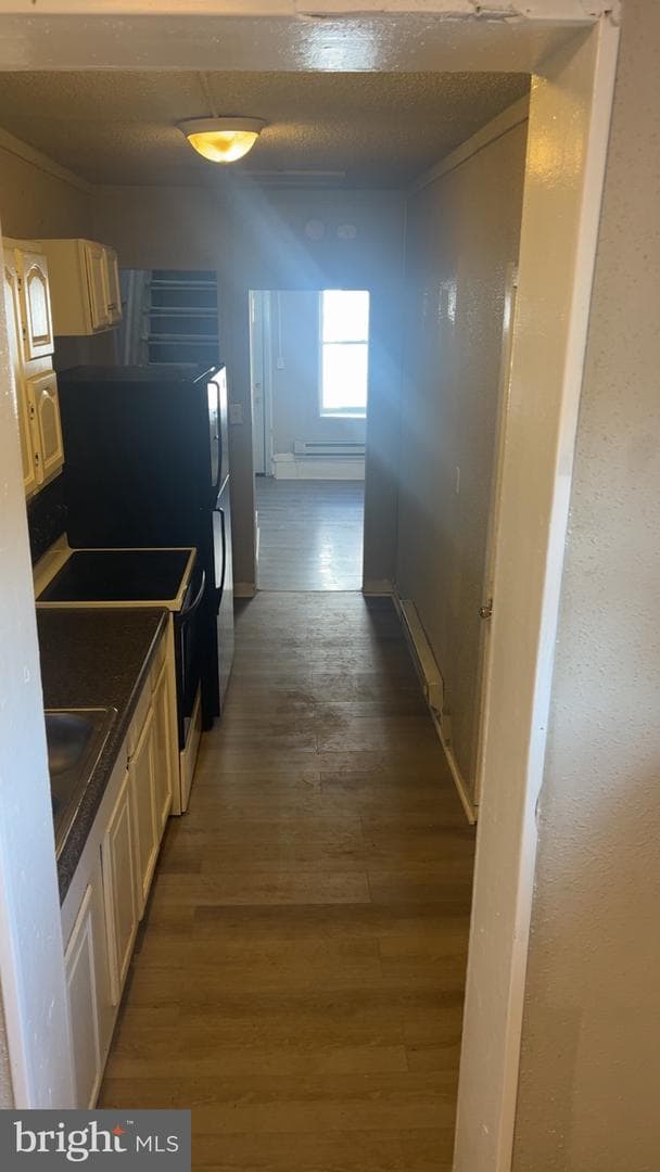 115 Moss Street photo 7