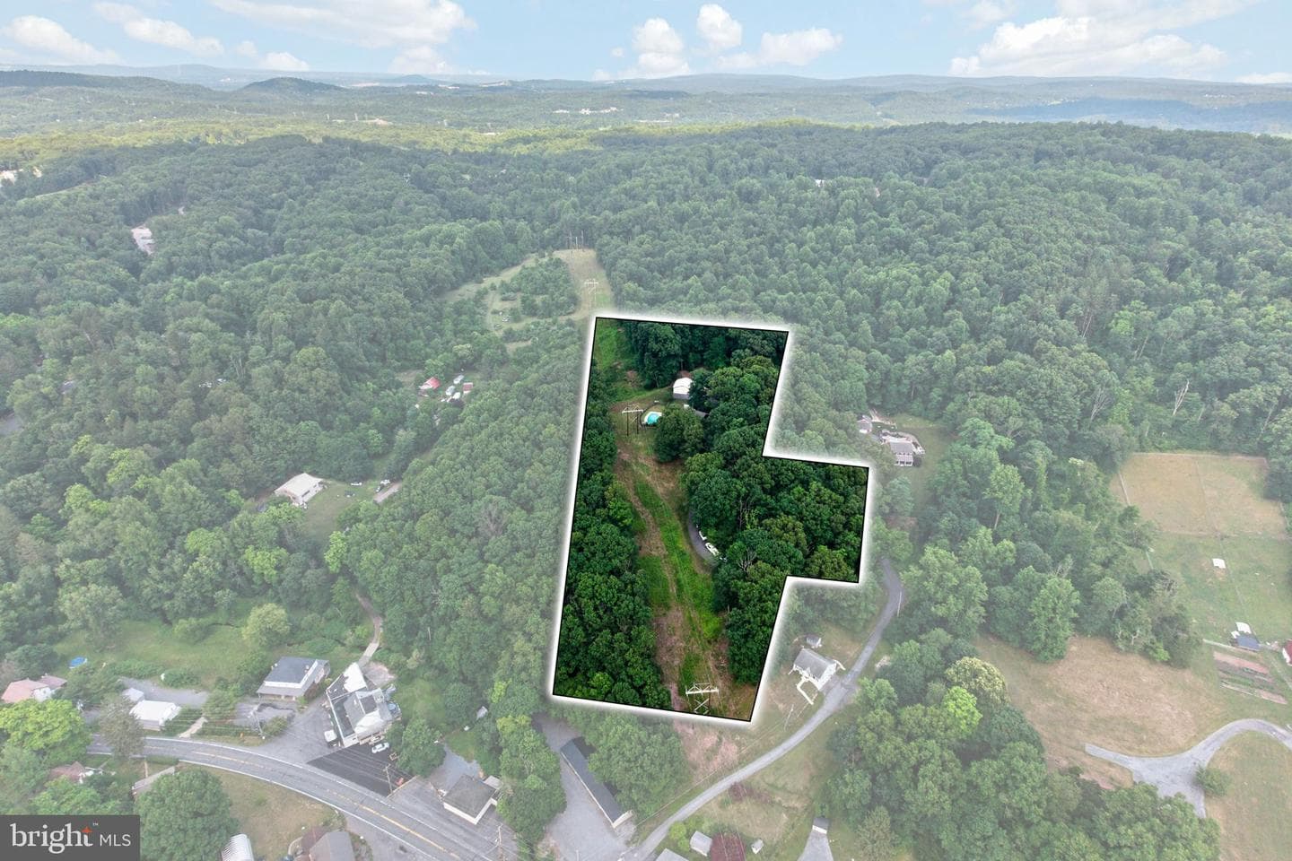 50 Hill Lane photo 12