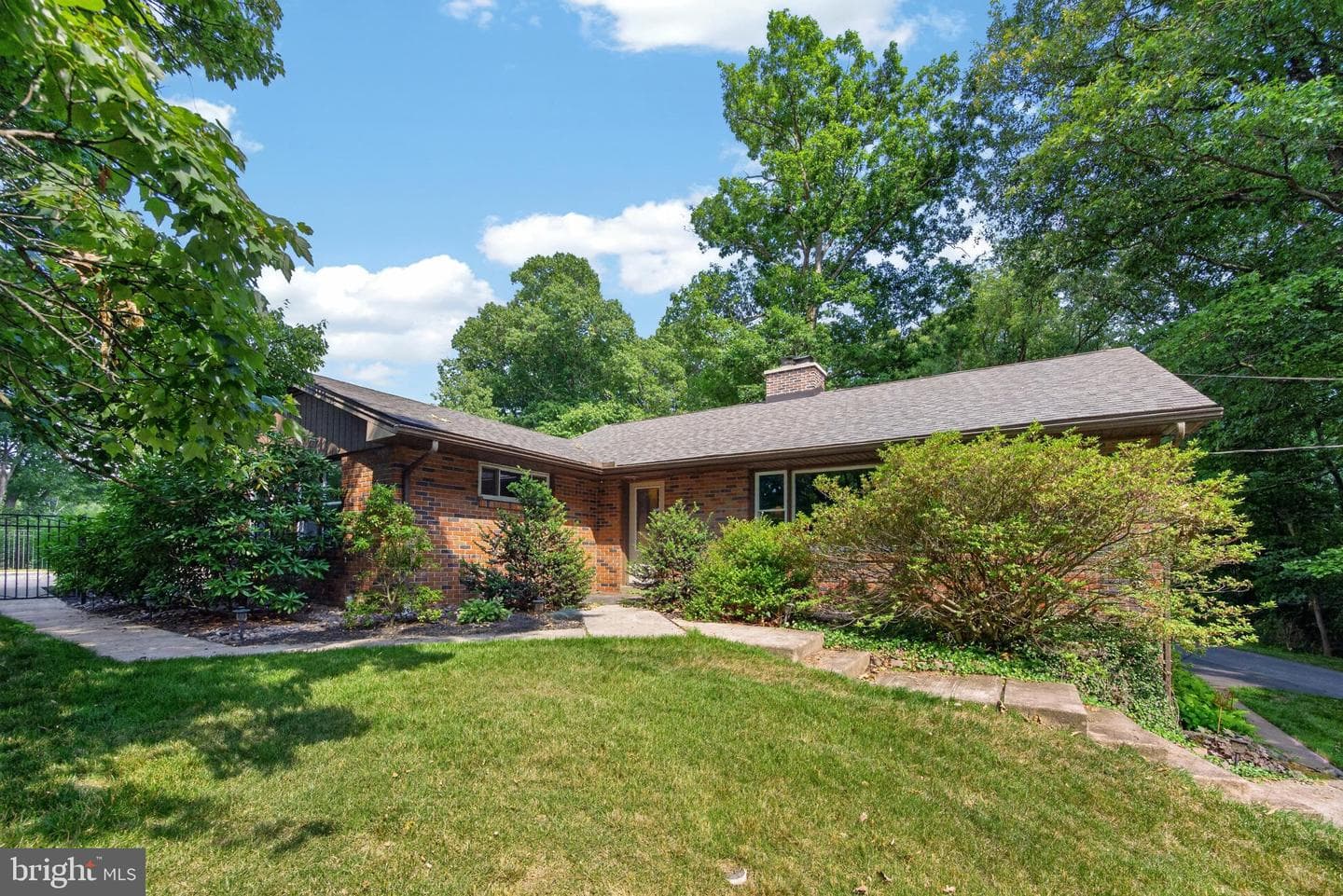 50 Hill Lane photo 40