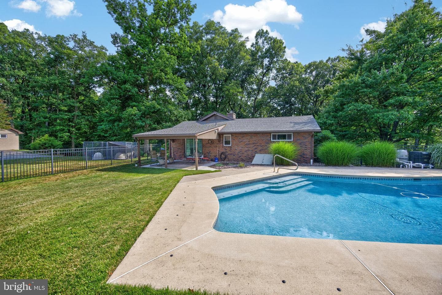 50 Hill Lane photo 43