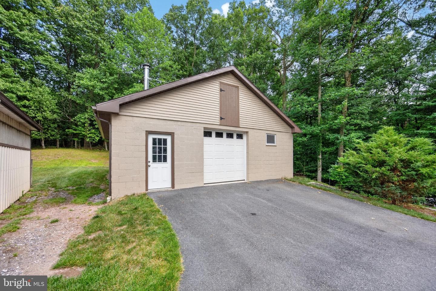 50 Hill Lane photo 46