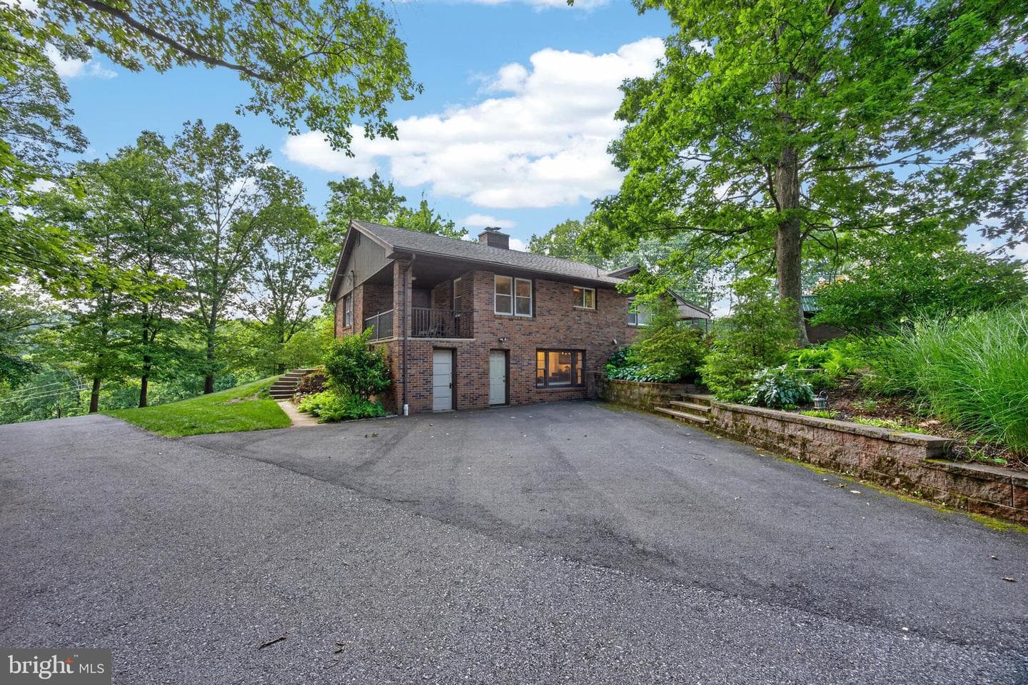 50 Hill Lane photo 6