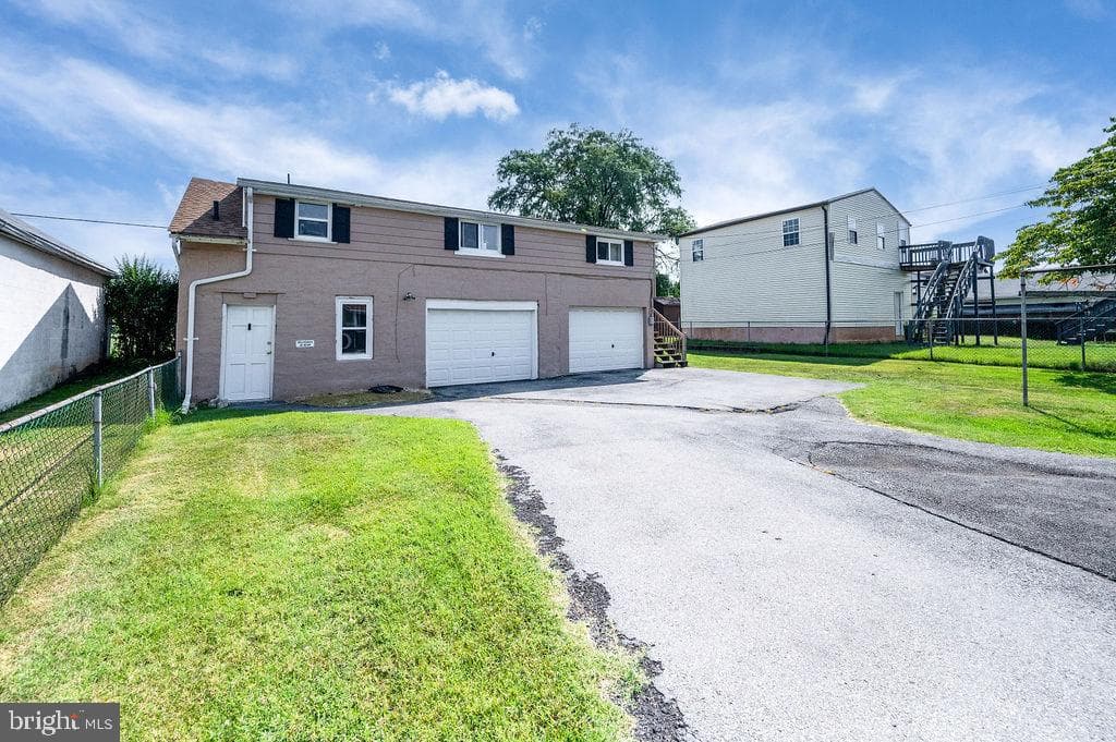 1237 Carbon Street photo 31