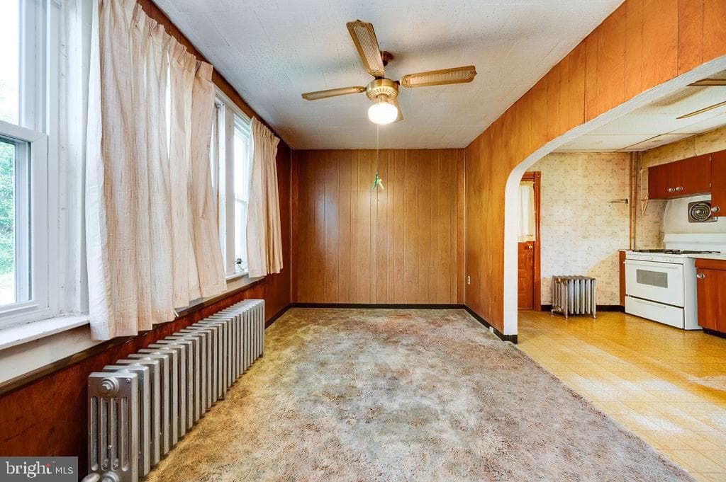 1237 Carbon Street photo 8