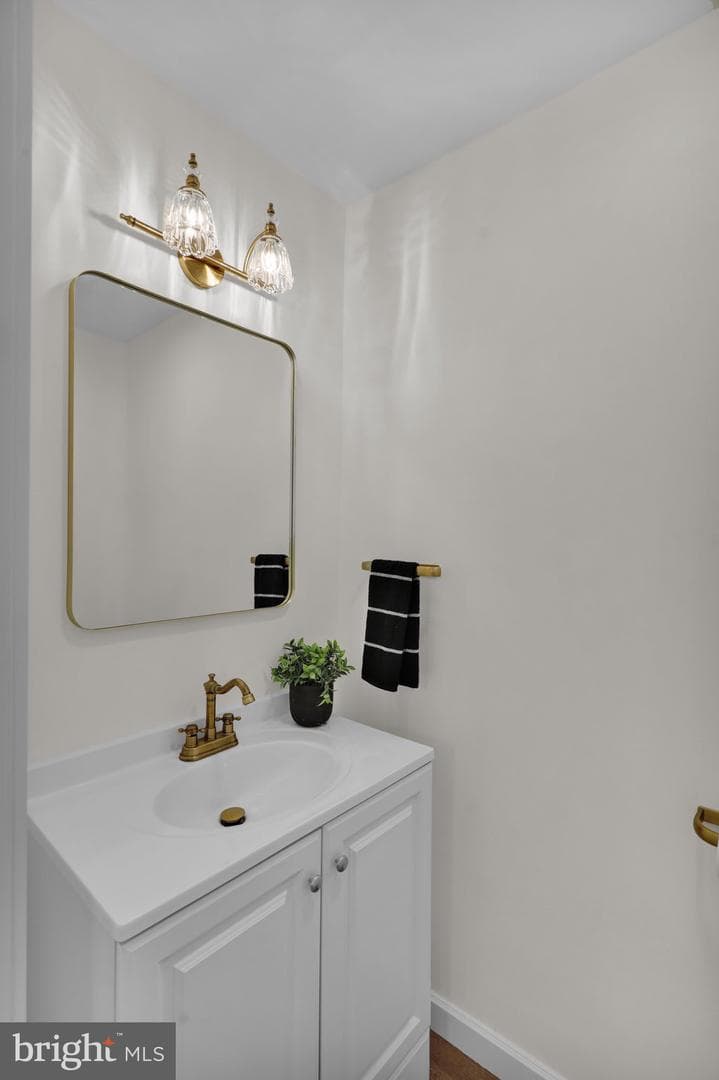 8448 Lancaster Avenue photo 20