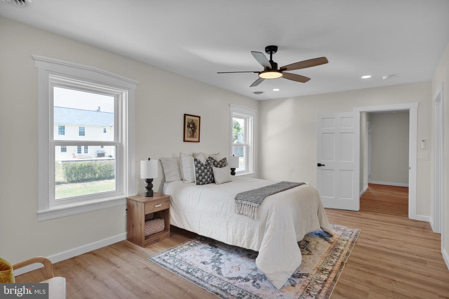 8448 Lancaster Avenue photo 35