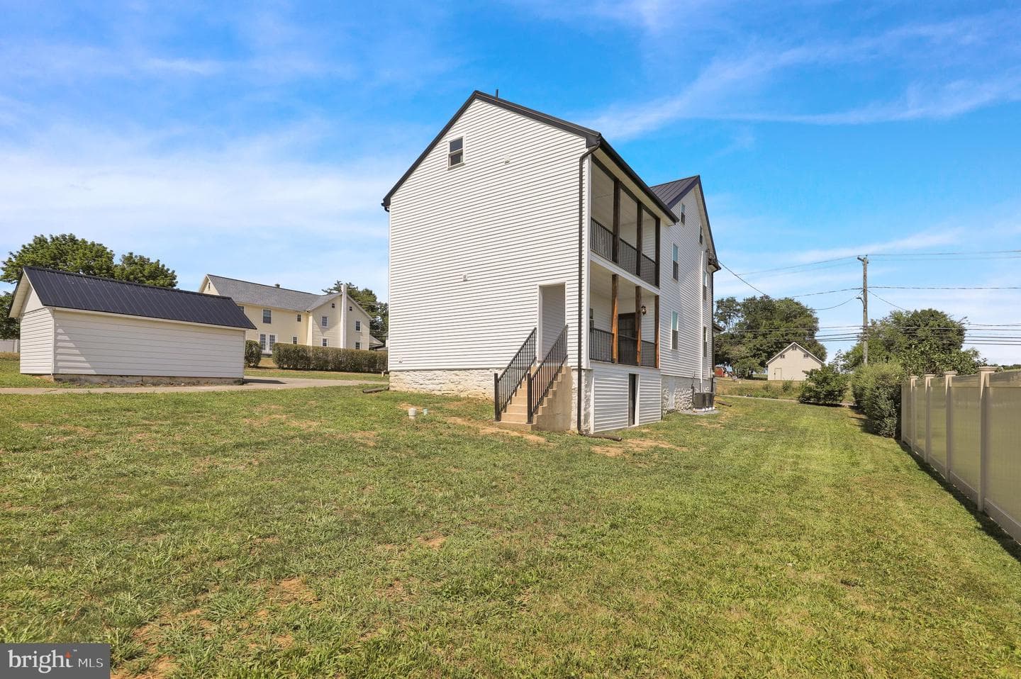 8448 Lancaster Avenue photo 9