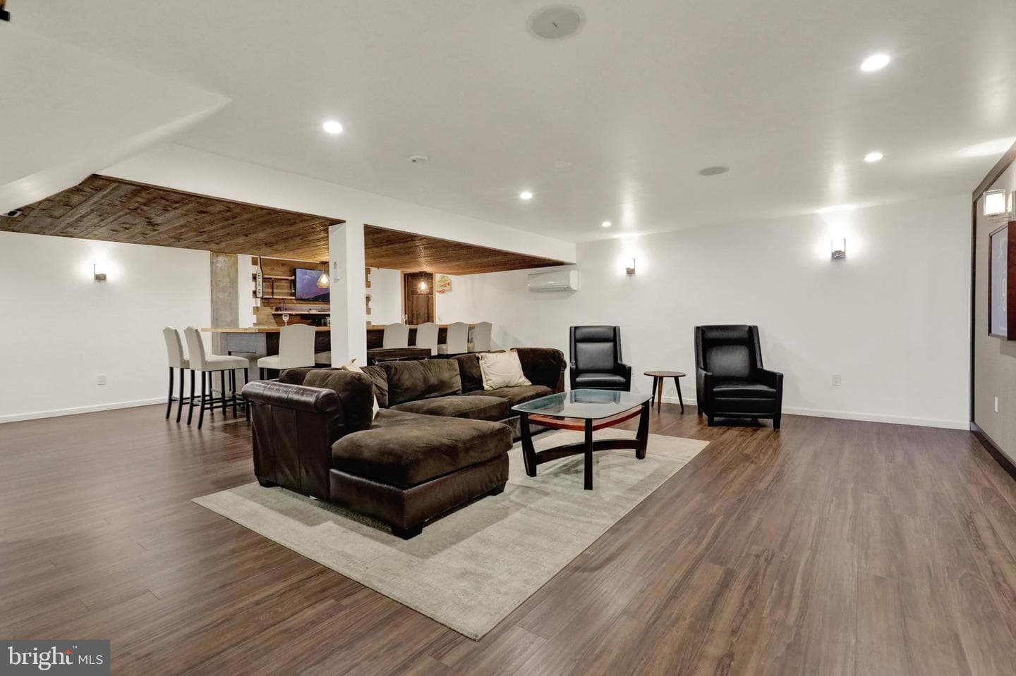 104 Regent Street photo 37