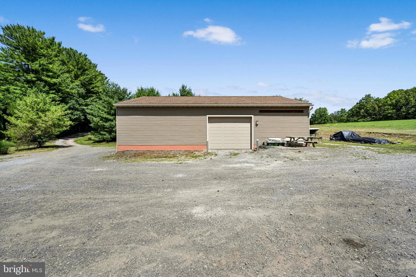 130 Clearfield Lane photo 25