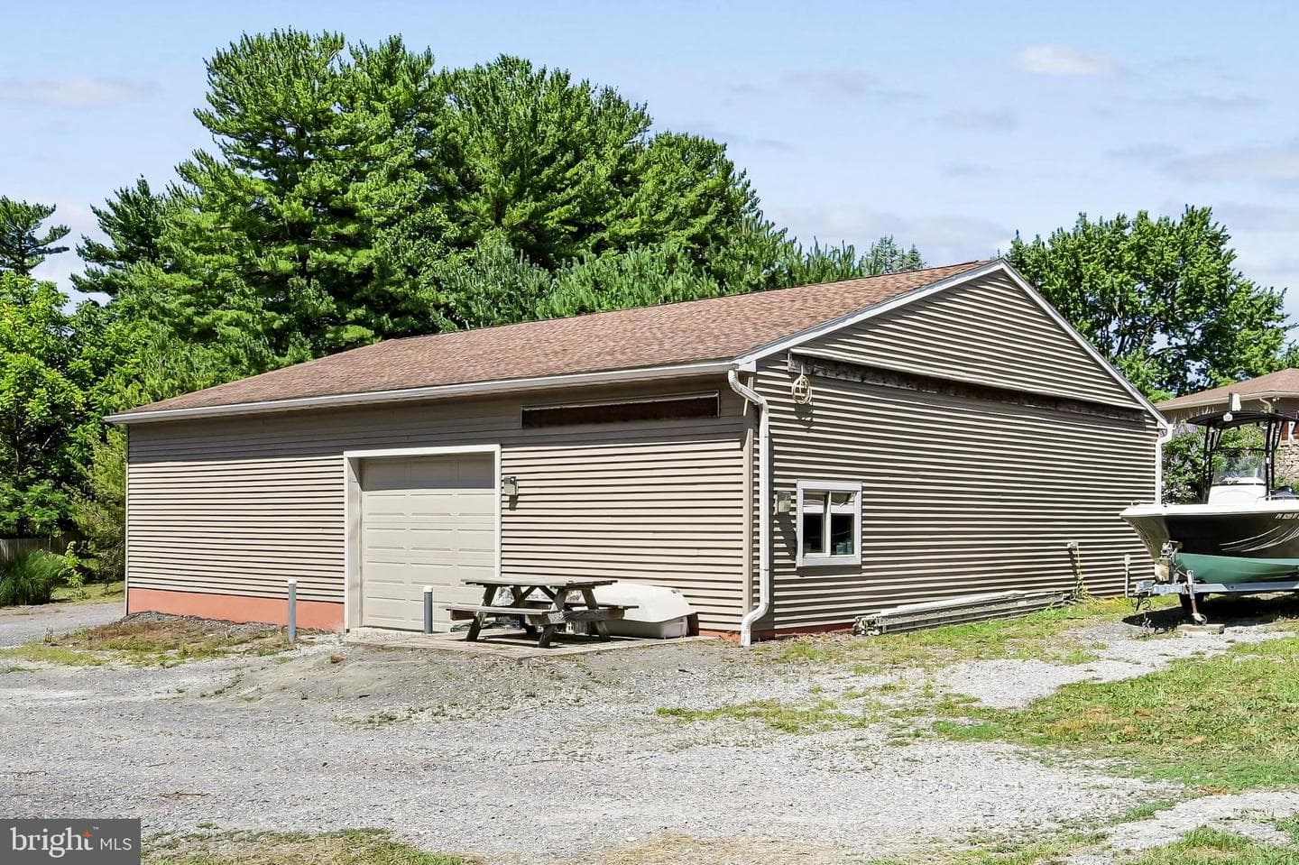 130 Clearfield Lane photo 26