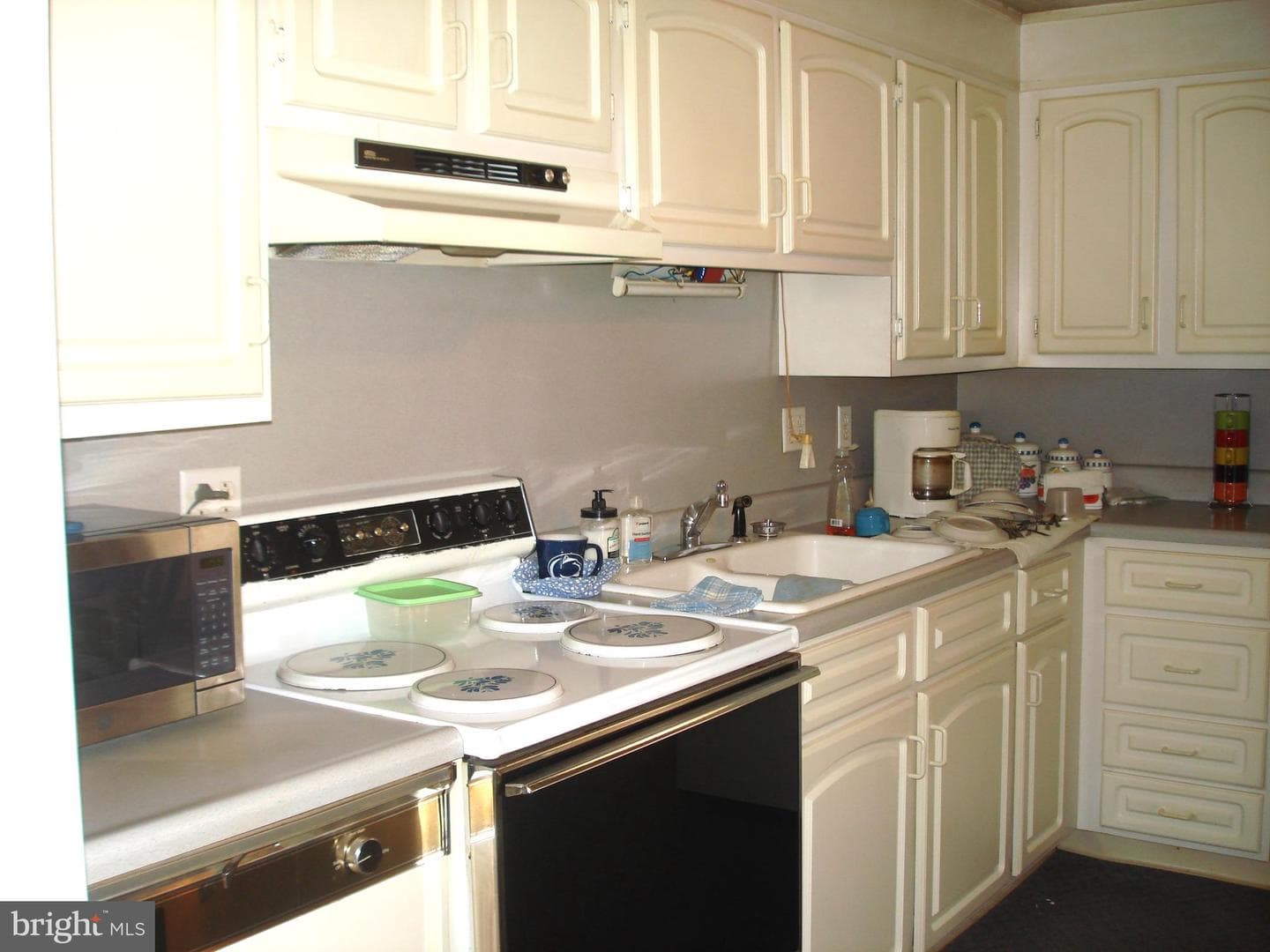 103 3rd Street photo 10