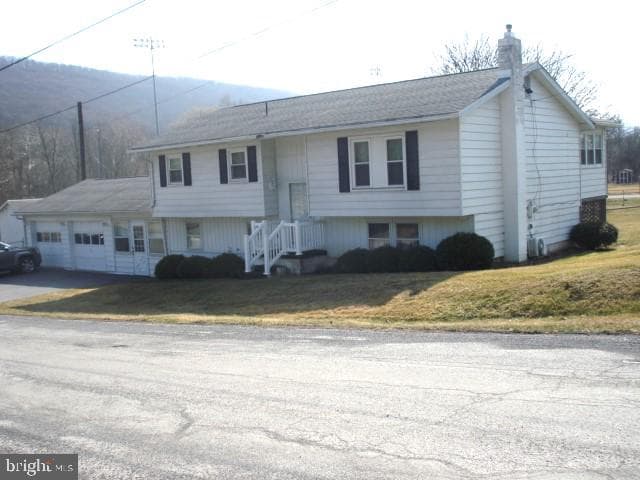 103 3rd Street photo 3