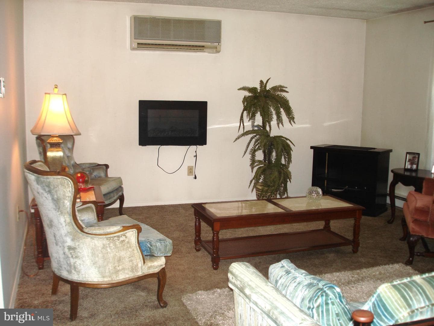 103 3rd Street photo 7