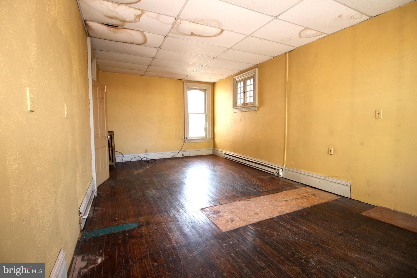 306 W 15th Street photo 20