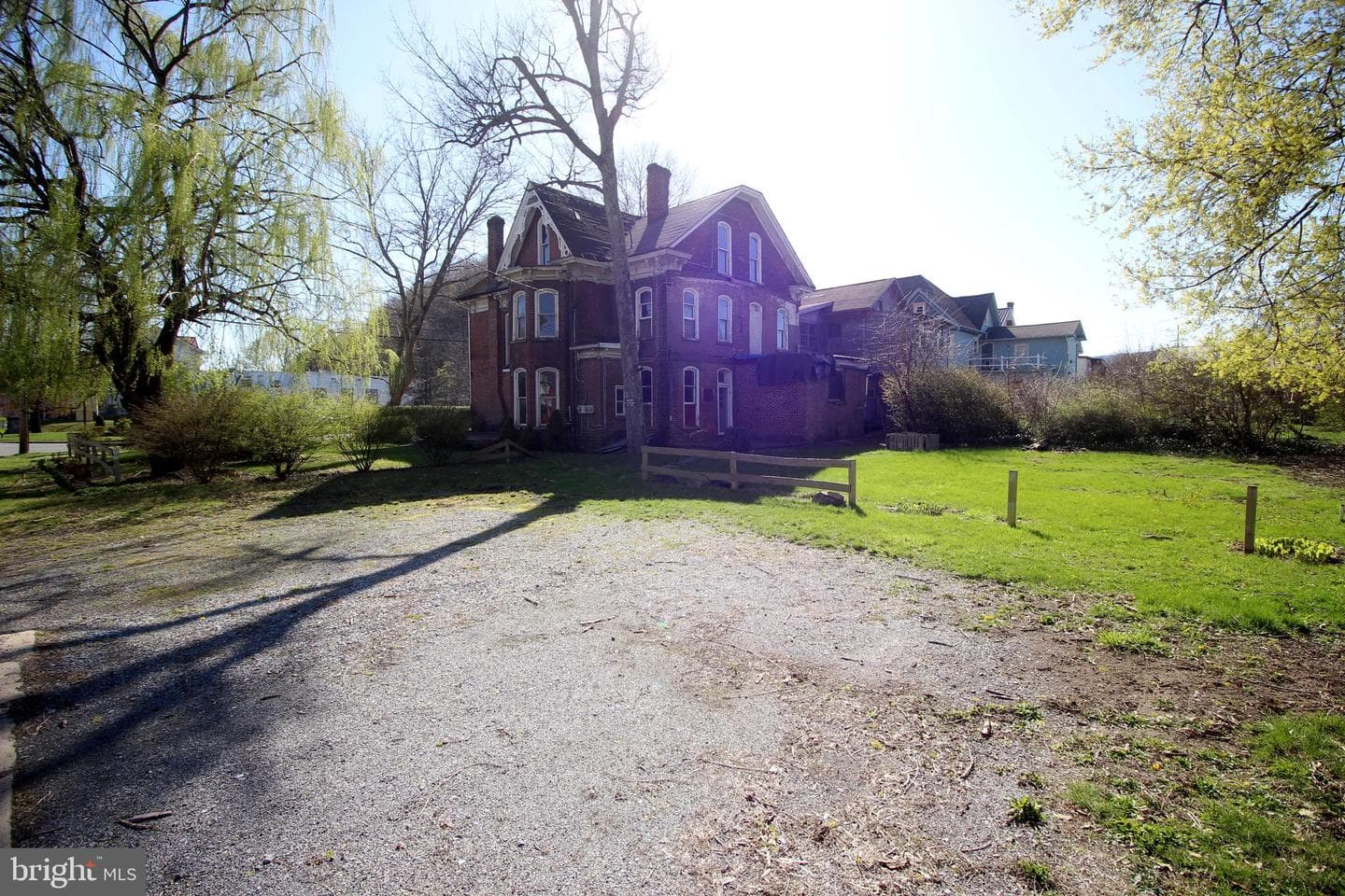 306 W 15th Street photo 5