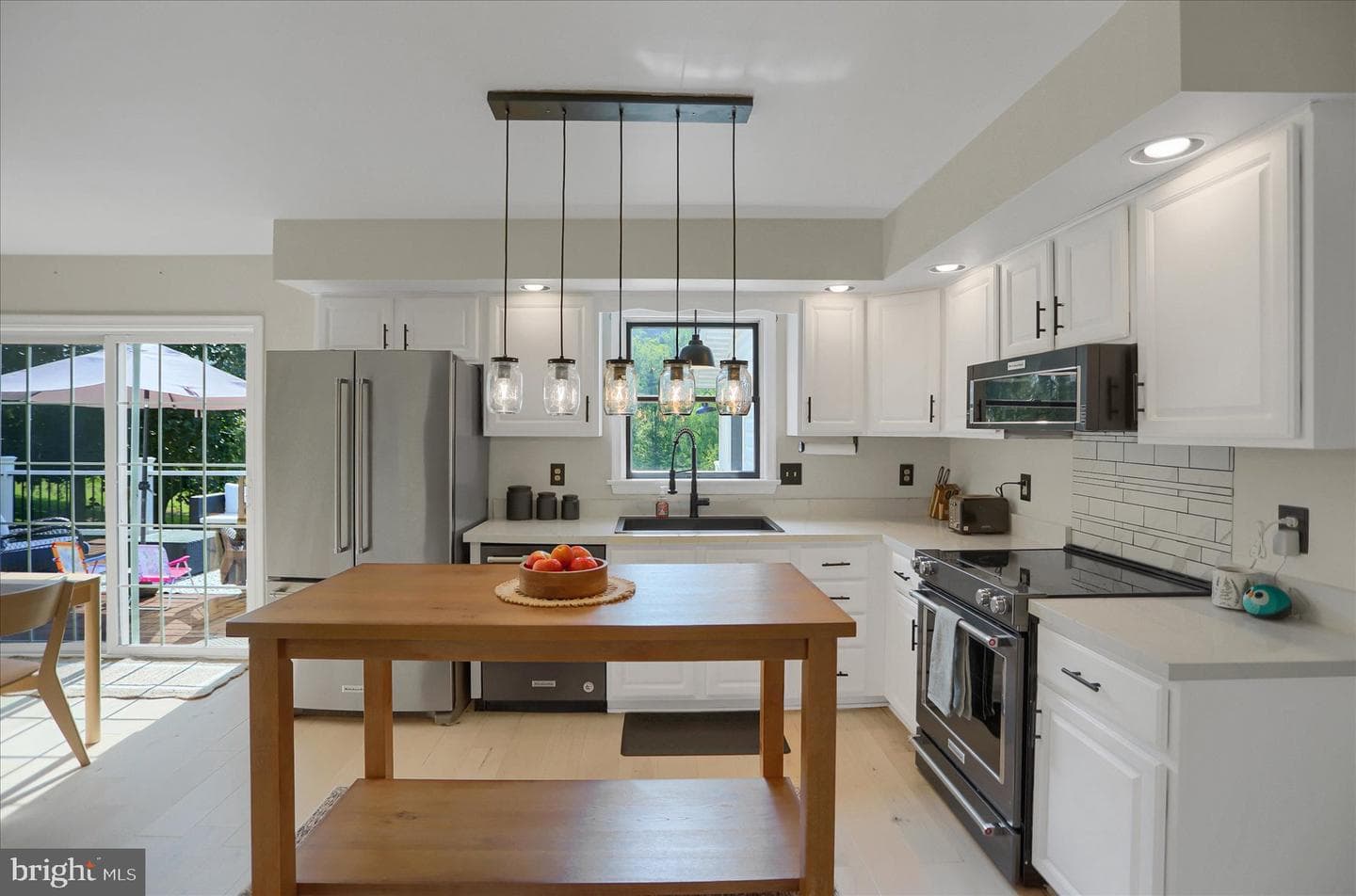 124 Clover Circle photo 13
