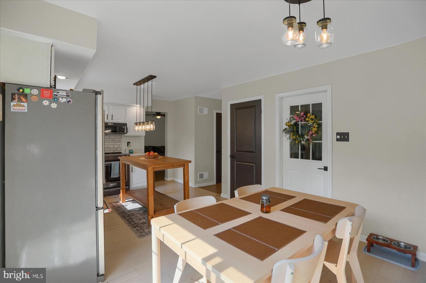 124 Clover Circle photo 15