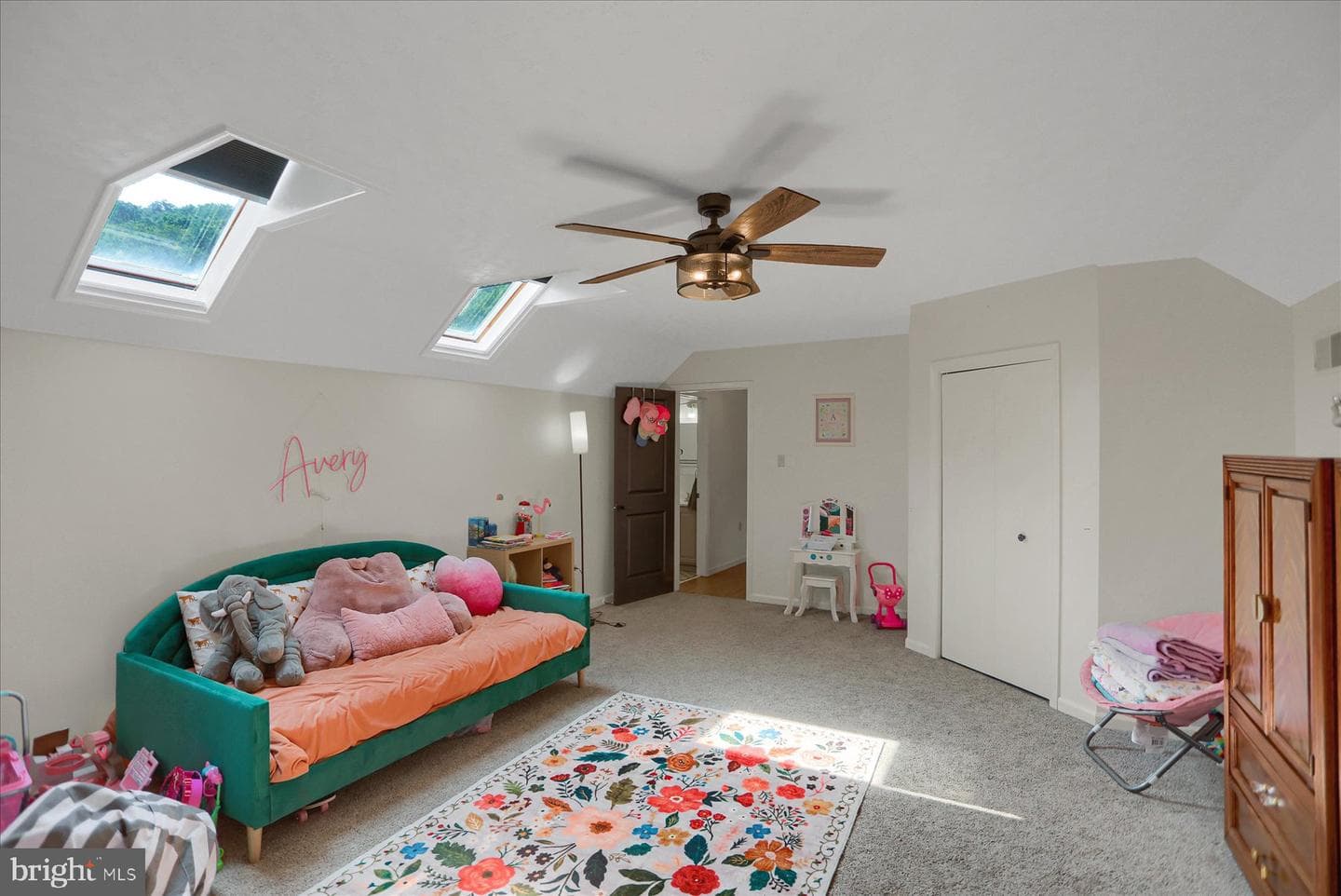 124 Clover Circle photo 20