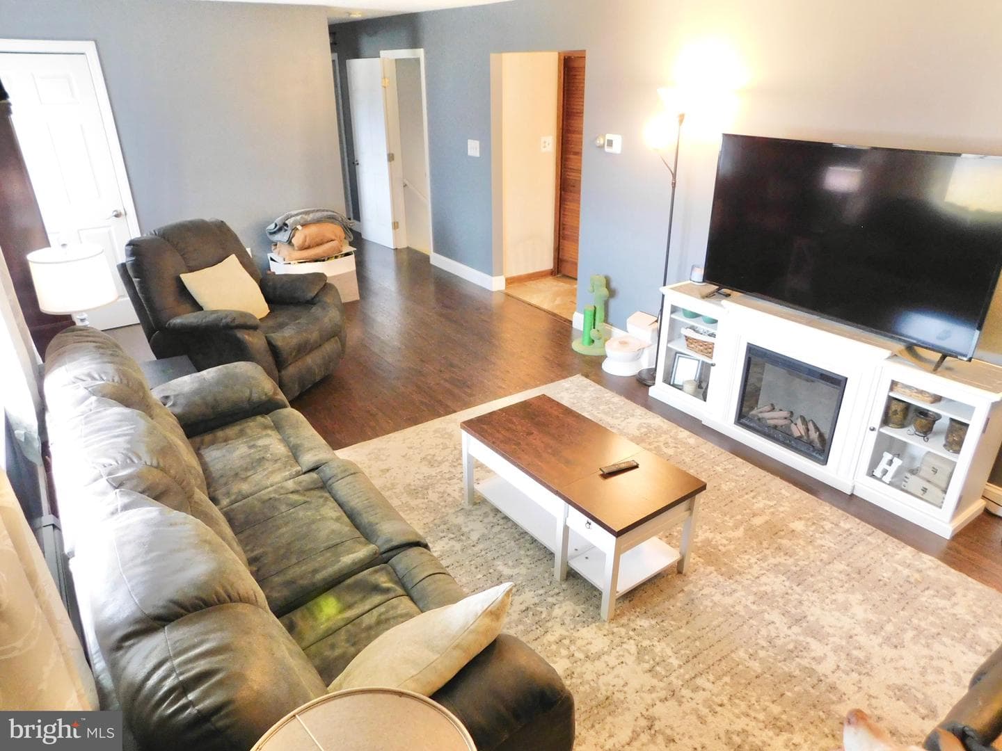 195 Swan Road photo 20