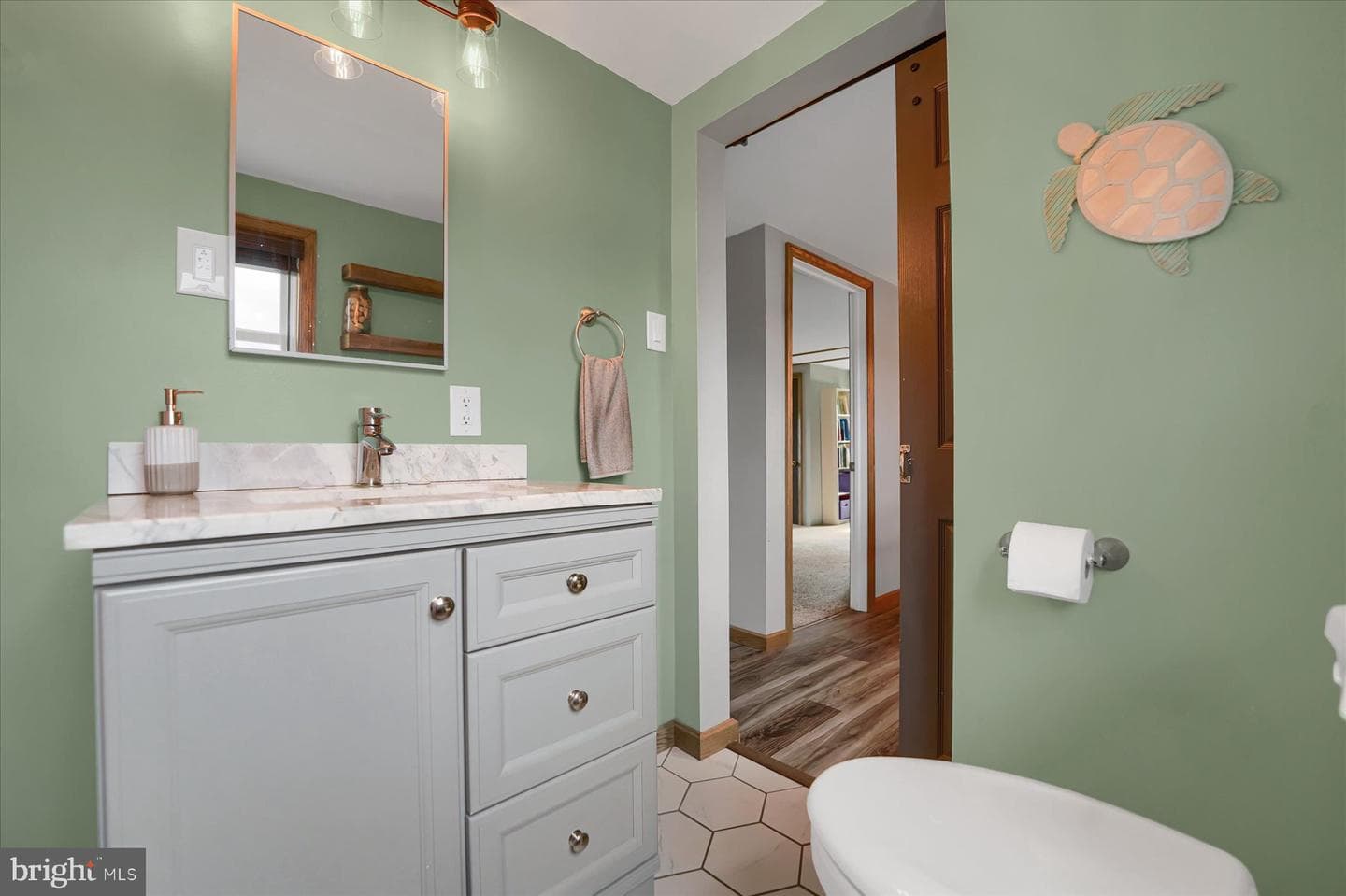 610 8th Street N photo 23