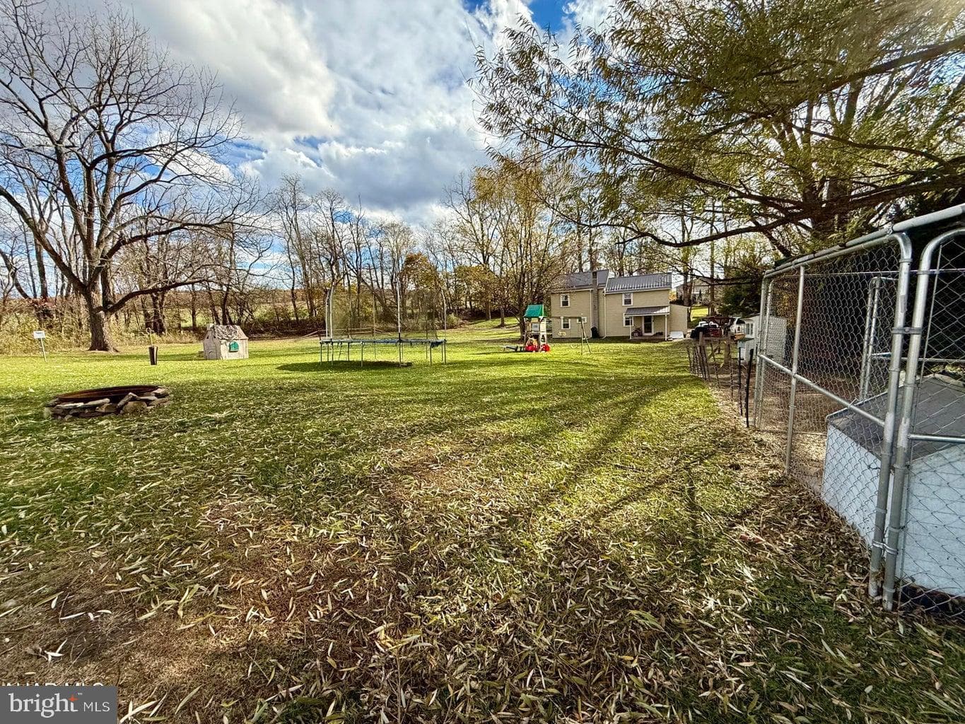 183 Pealer Street photo 24