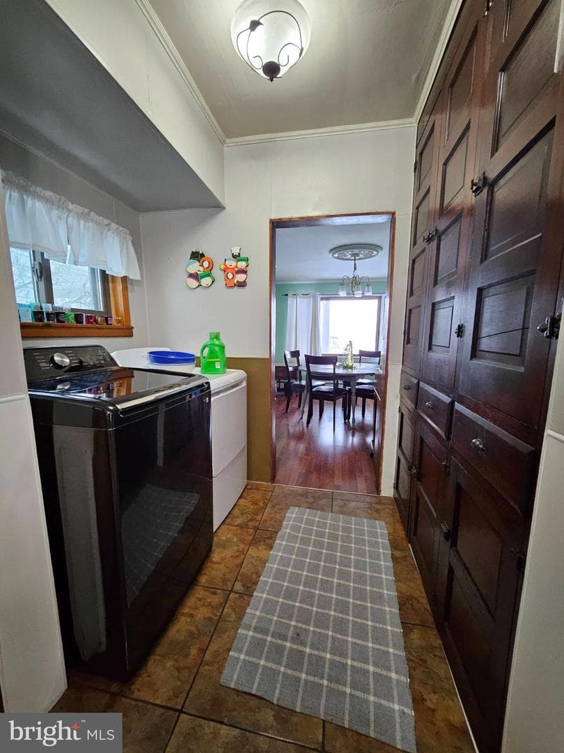 2430 Oak Avenue photo 11