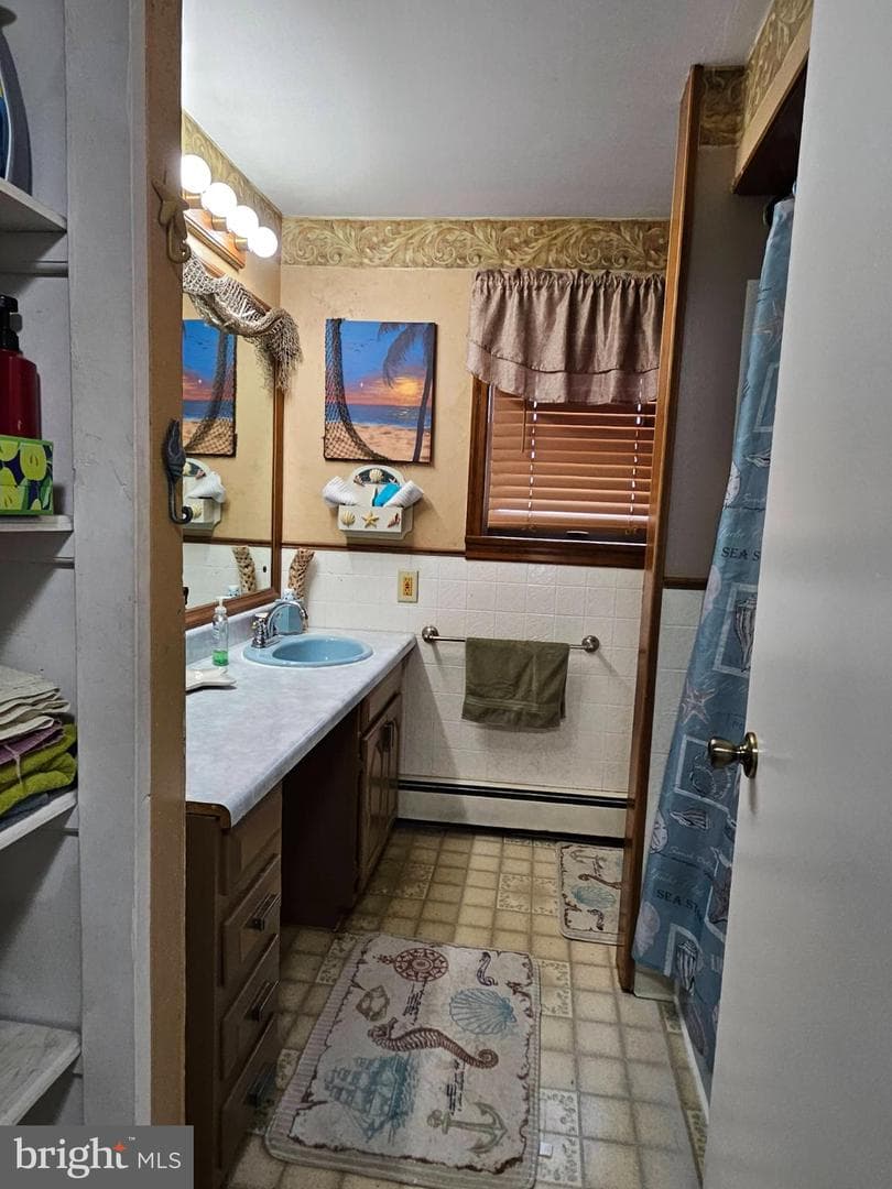 2430 Oak Avenue photo 15