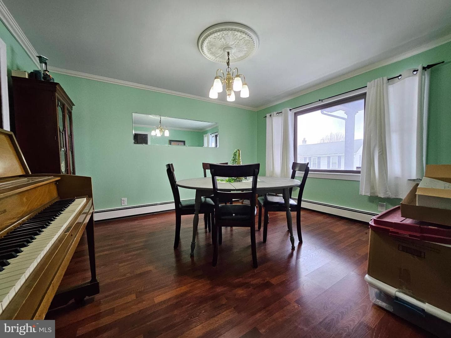 2430 Oak Avenue photo 6