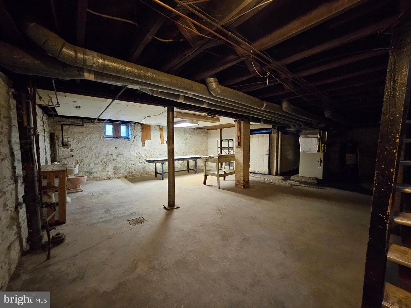 308 Cherry Avenue photo 24
